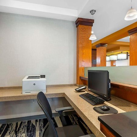 Comfort Inn & Suites Akron South Dış mekan fotoğraf