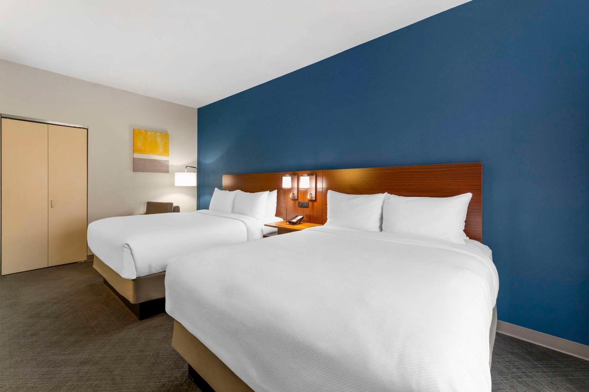 Comfort Inn & Suites Akron South Dış mekan fotoğraf