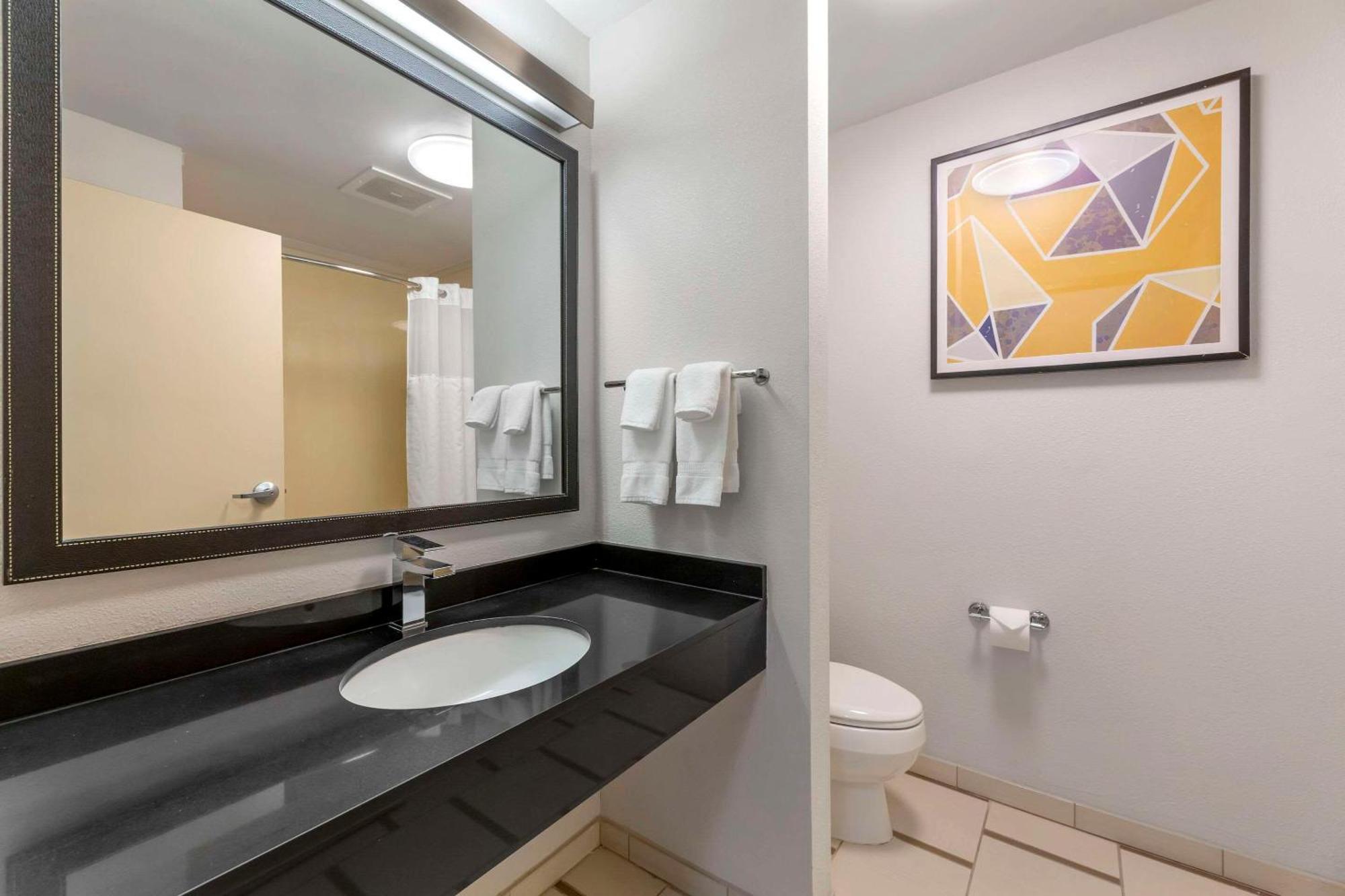 Comfort Inn & Suites Akron South Dış mekan fotoğraf