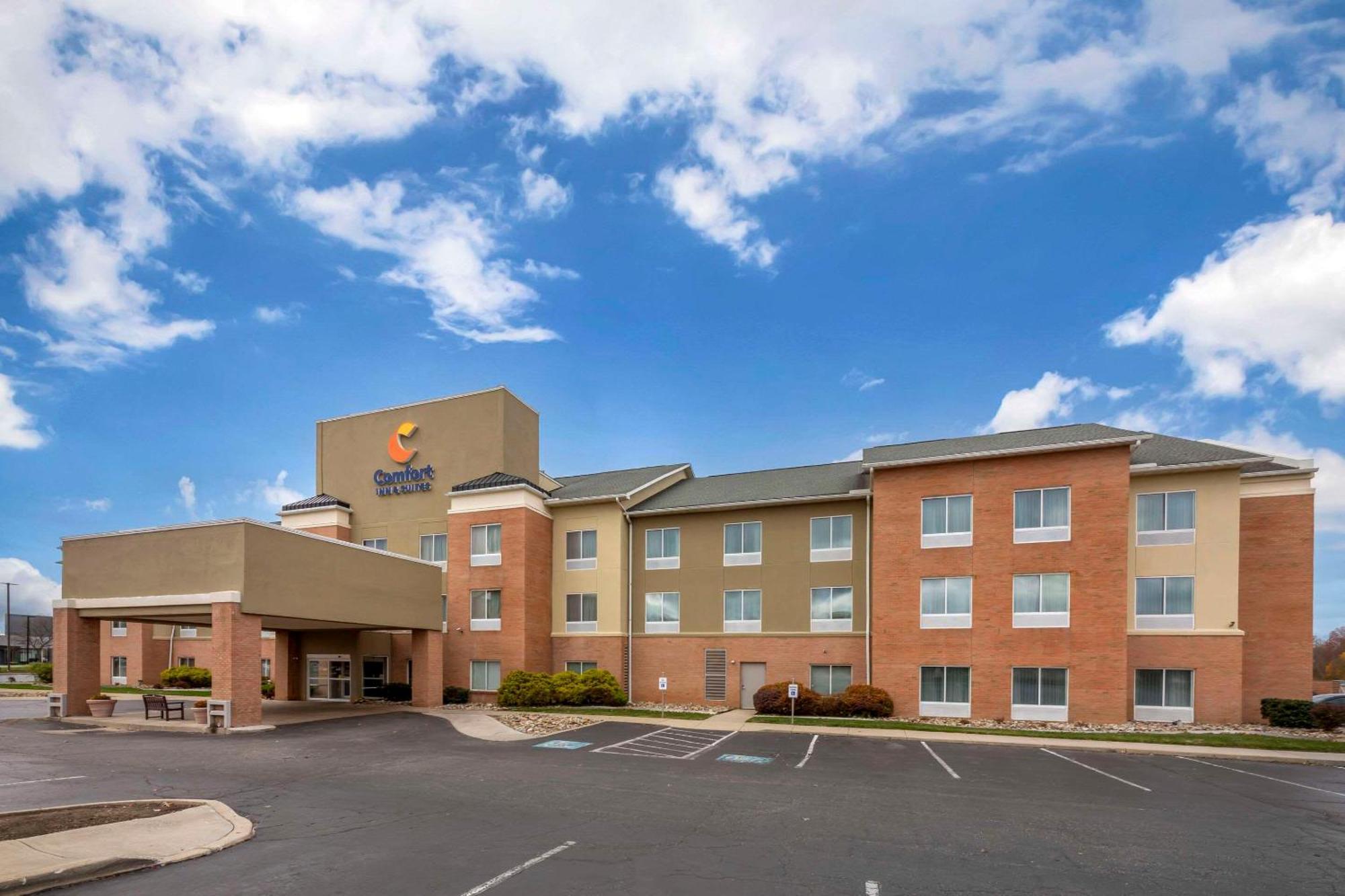 Comfort Inn & Suites Akron South Dış mekan fotoğraf