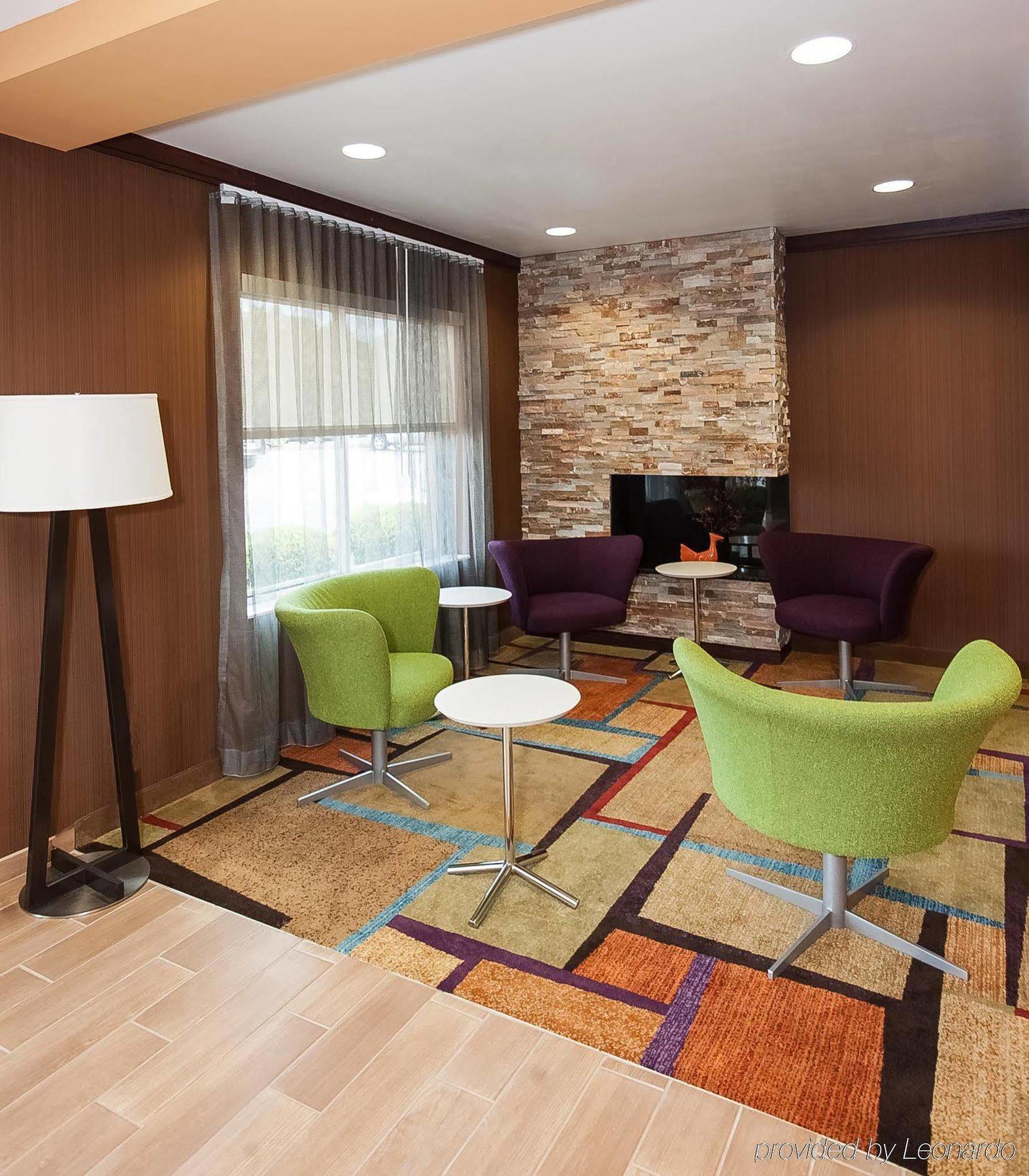 Comfort Inn & Suites Akron South Dış mekan fotoğraf